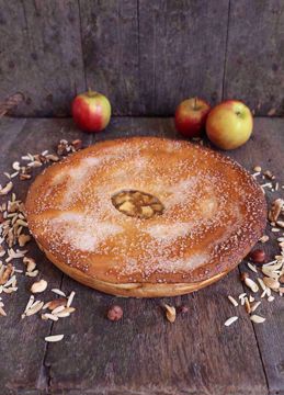 Toon details van Vegan (lactose vrije) Appel Noten vlaai (24 cm) Afbeeldingen van Vegan (lactose vrije) Appel Noten vlaai (24 cm)